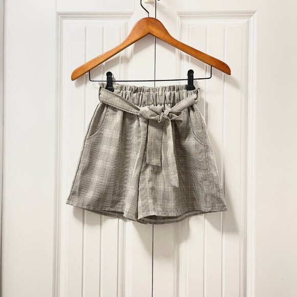 Plaid Paper Bag High Waist Shorts Beige – S - Picture 1 of 8